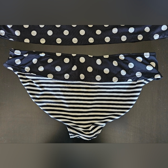 Cole of California Polka Dot 2 piece tankini! - Picture 7 of 10